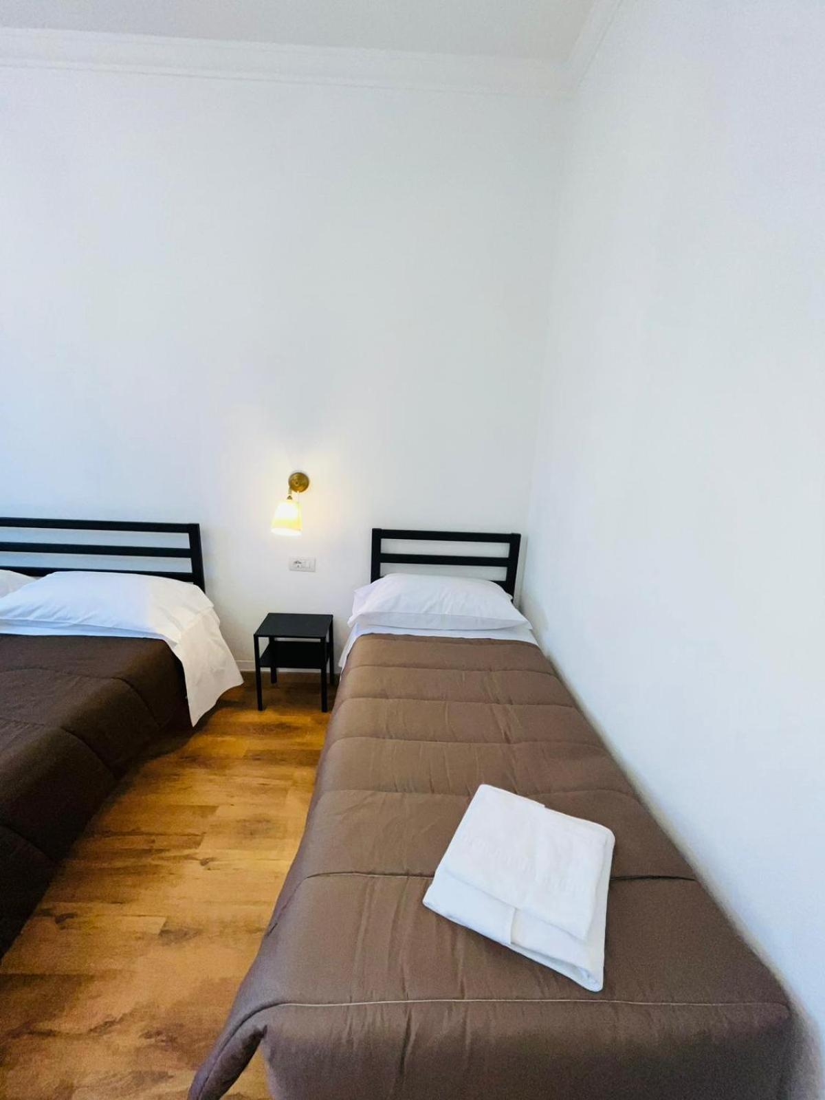 Oriani Bnb Panzió Firenze Kültér fotó